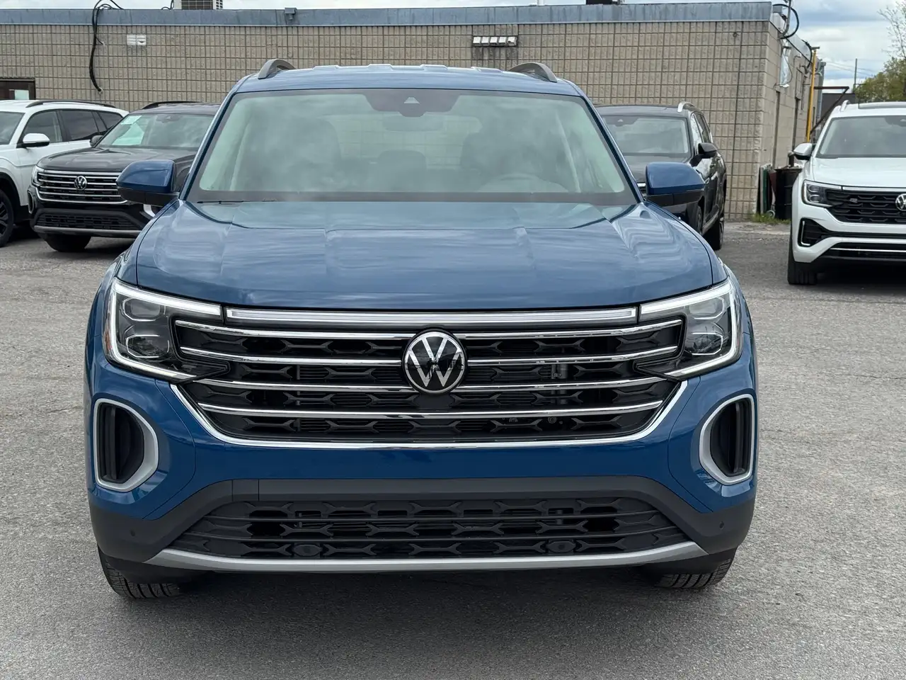 Volkswagen Atlas снимка Volkswagen Atlas