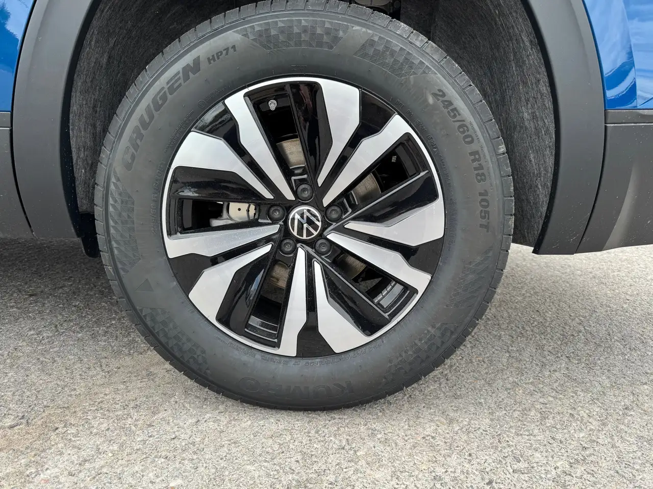Volkswagen Atlas снимка Volkswagen Atlas