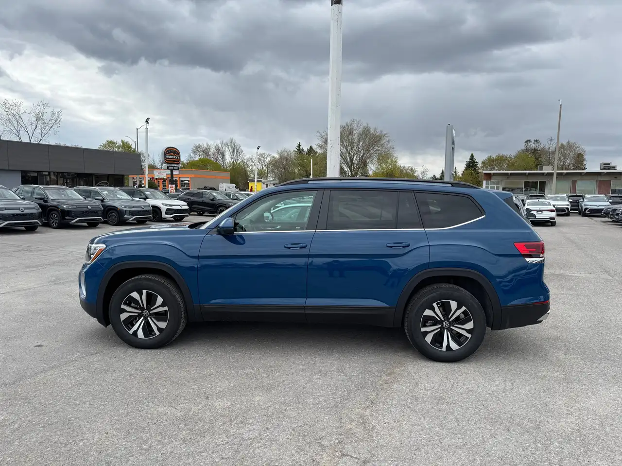 Volkswagen Atlas снимка Volkswagen Atlas