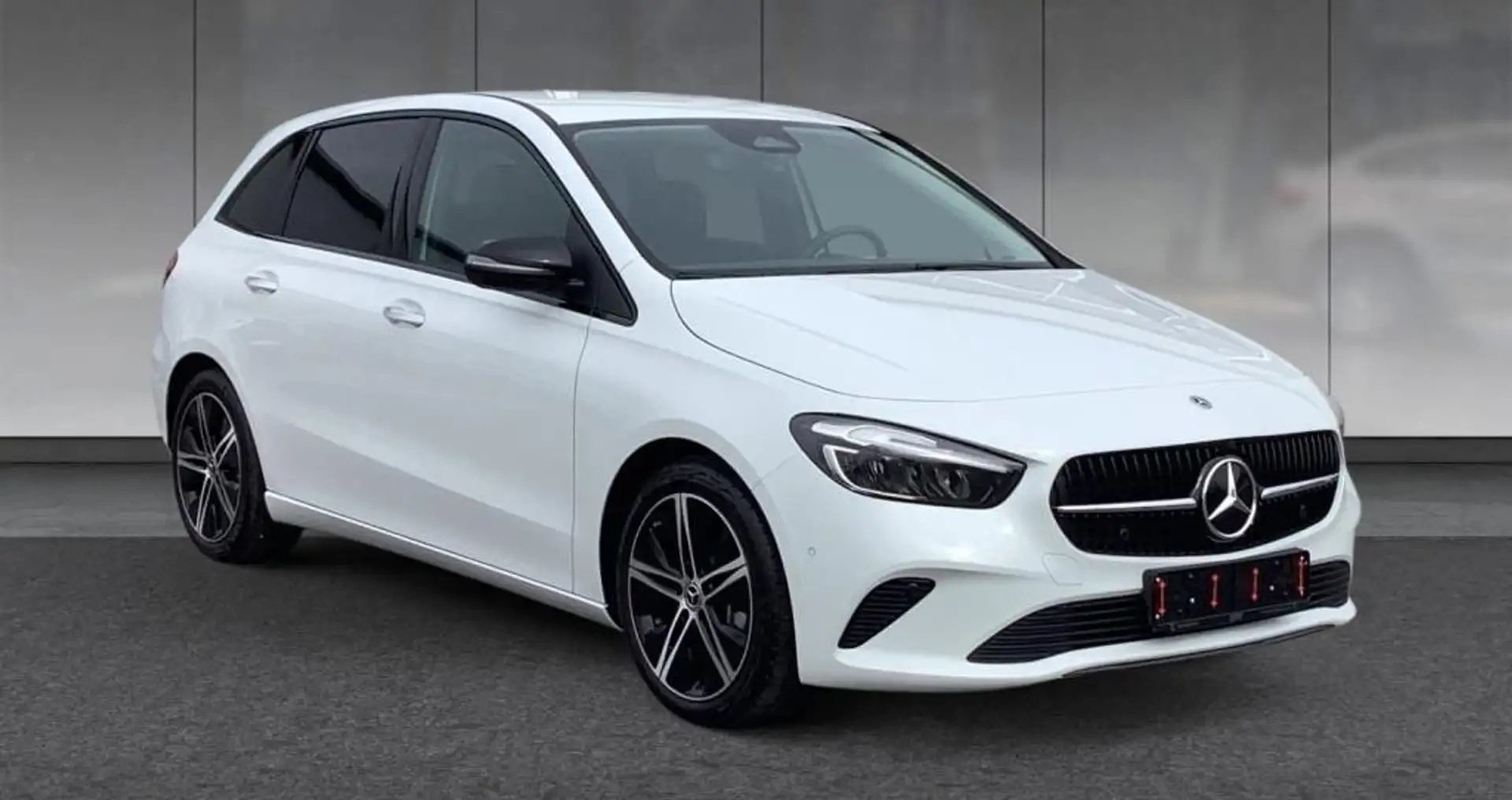 Mercedes-Benz B 200 (EU6AP) Wit - 1