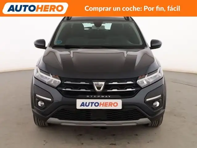Dacia Sandero view 9