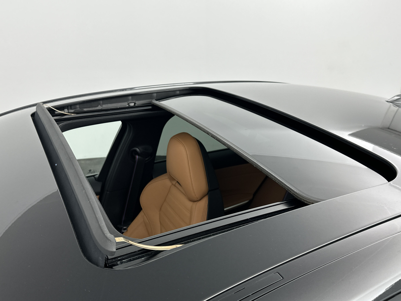 BMW 340 3-serie sedan M340i xDrive | Stuurwielrand verwarm — photo 14