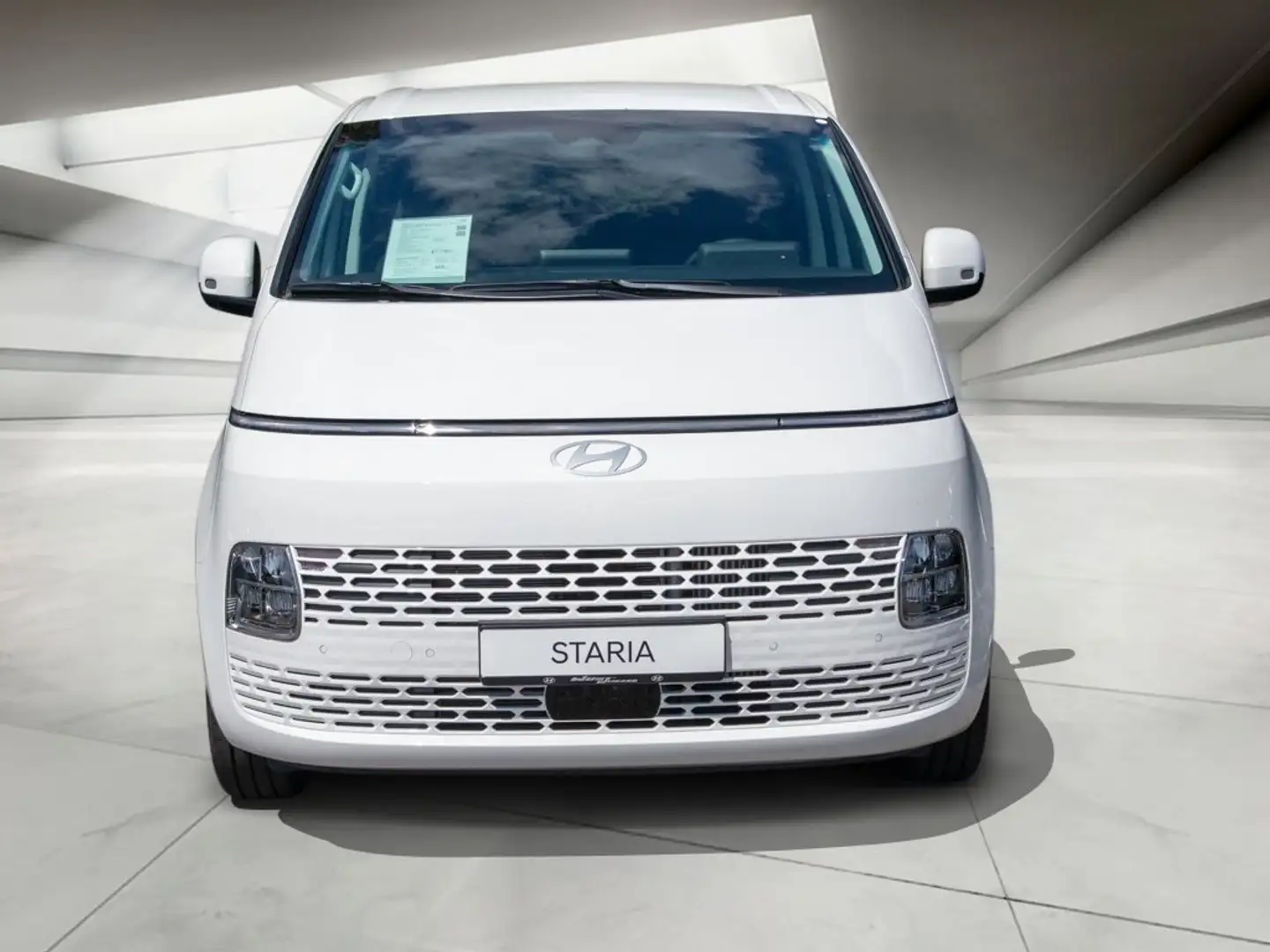 Hyundai STARIA Staria 1.6 T-GDI Hybrid Trend (9-Sitzer) Wit - 2
