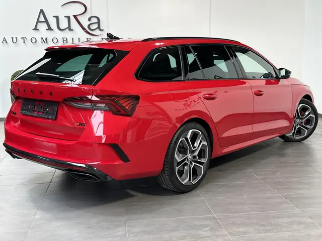 Skoda Octavia view 4