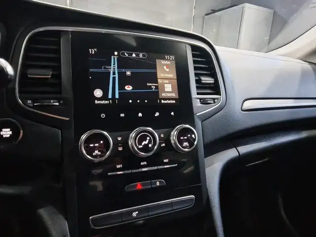 Renault Megane view 15