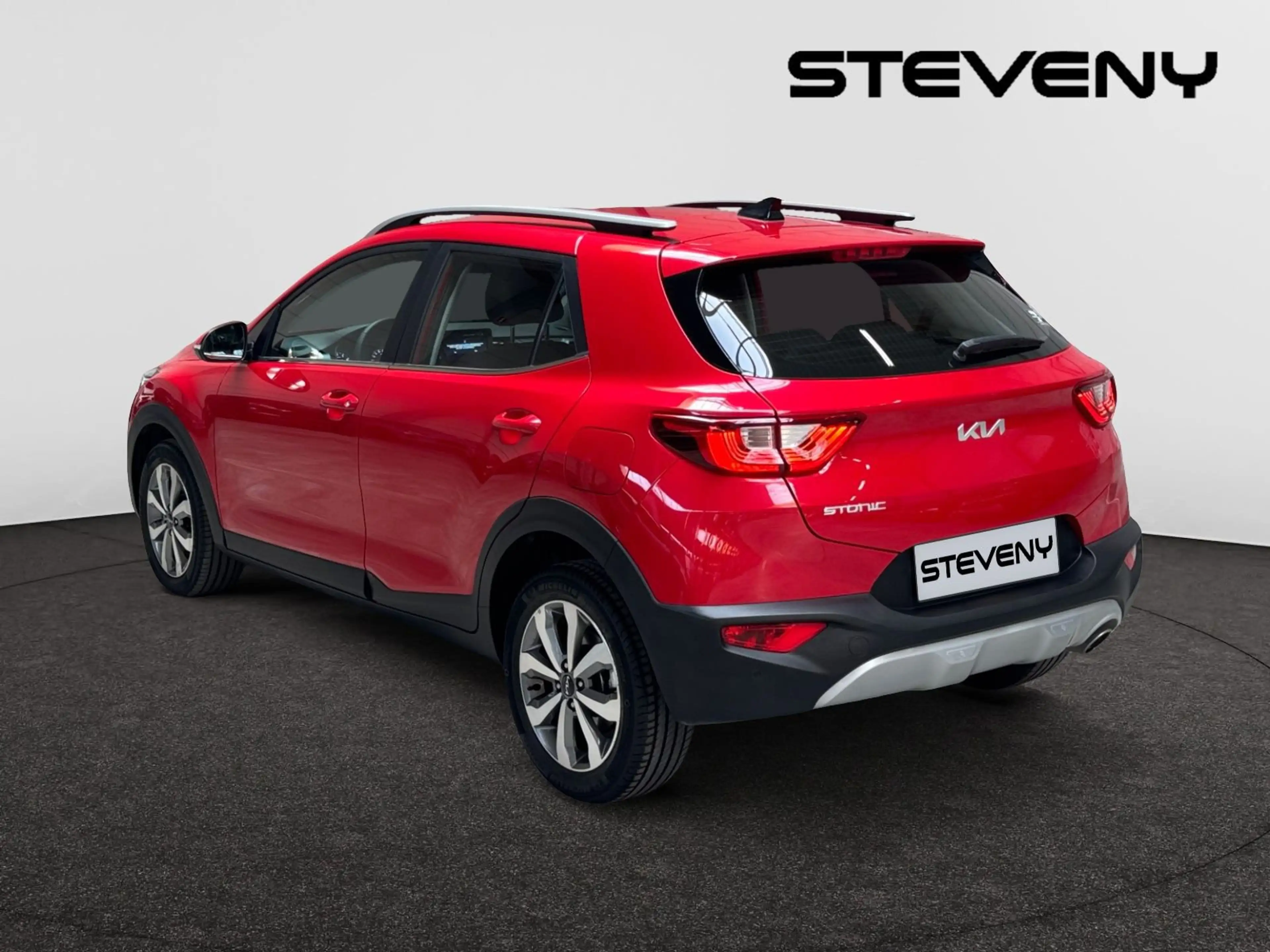 Kia Stonic Pulse 1.0 100cv — photo 4