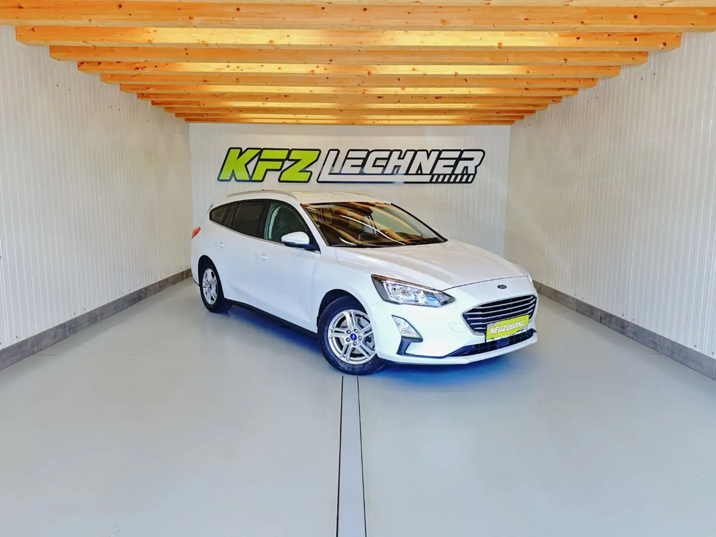 Ford Focus Turnier 1.5 EcoBl. "R-KAM*SITZH*NACI*ACC" Weiß - 1