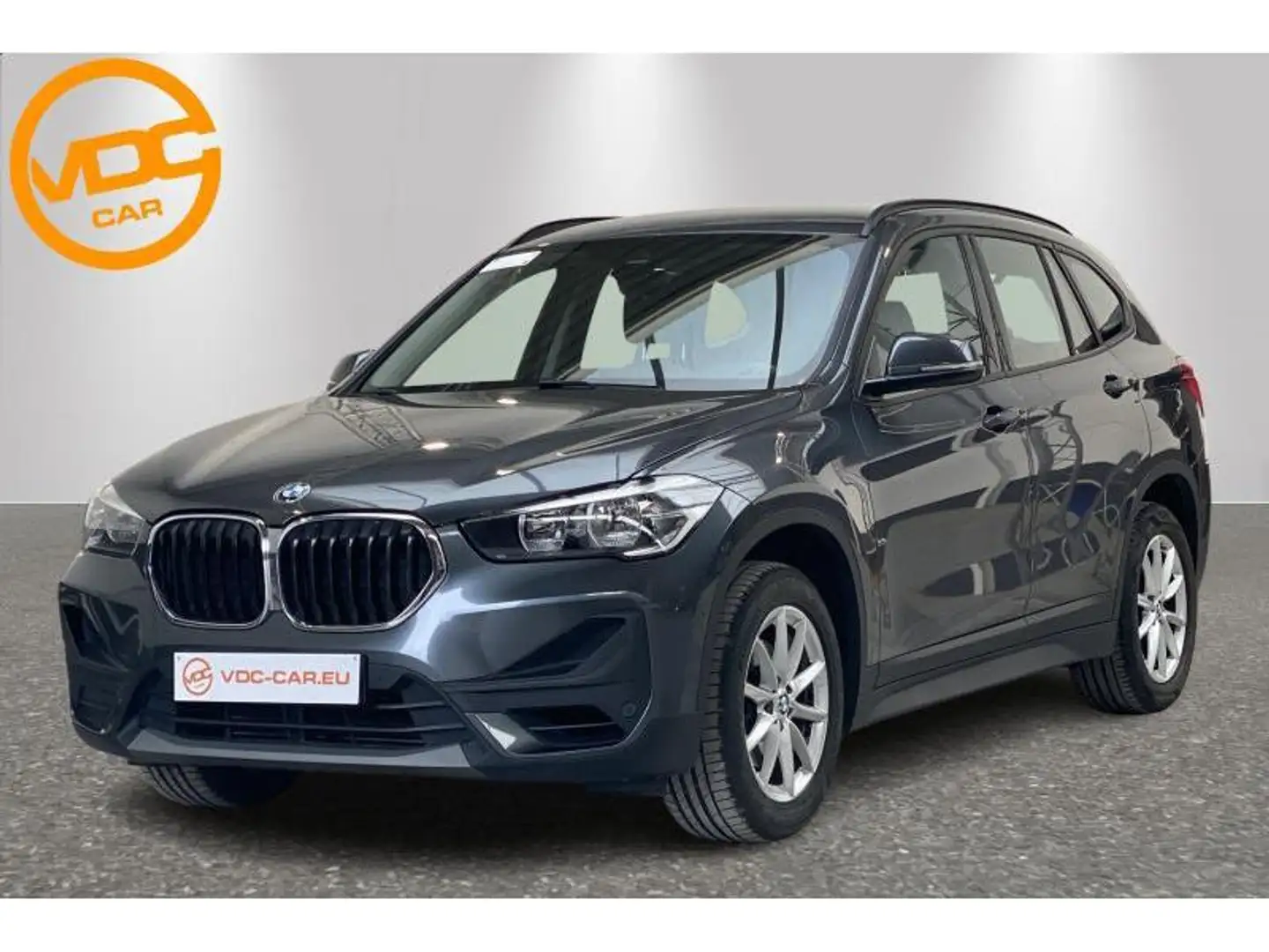 BMW X1 sDrive18i Gris - 1