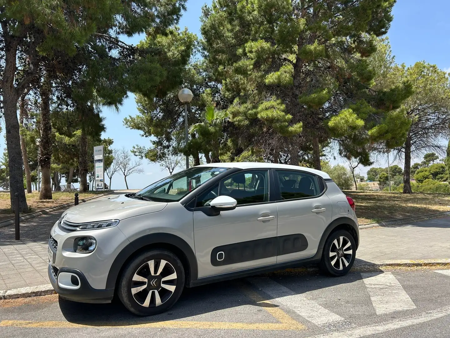Citroen C3 1.2 PureTech Feel Edition 82 - 1
