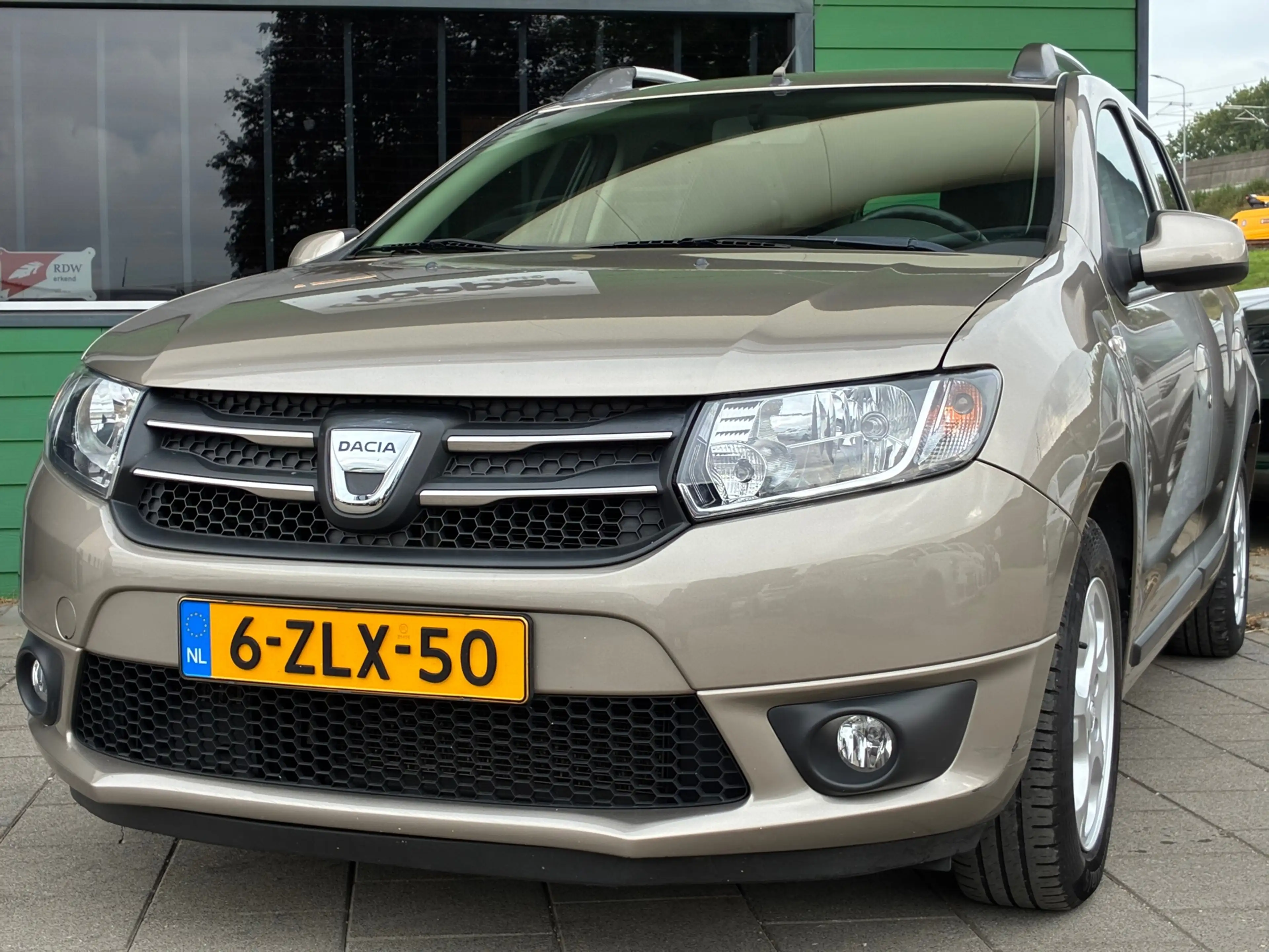 Dacia Logan MCV 0.9 TCe Prestige|1e Eigenaar|Navigatie|Airco|T — photo 4