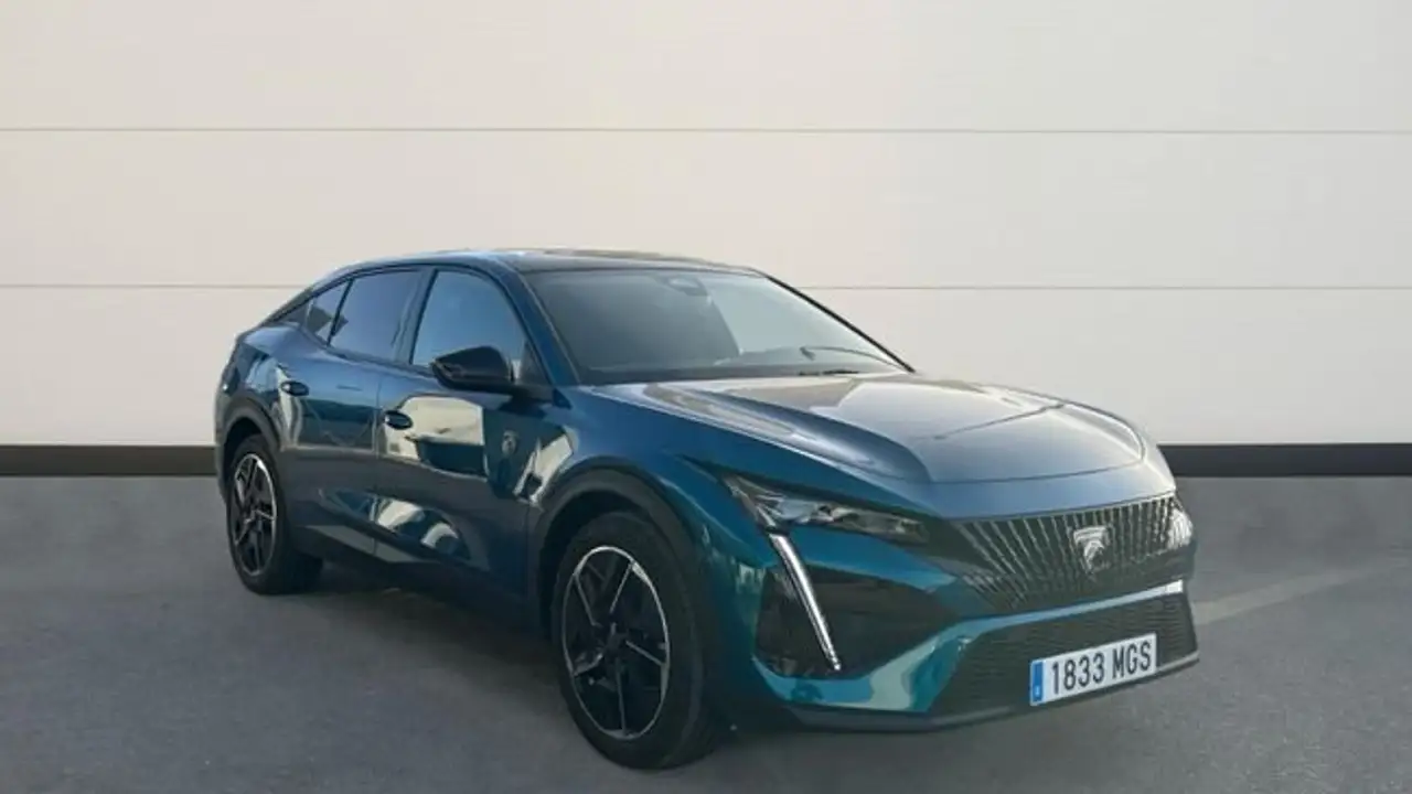 Peugeot 408