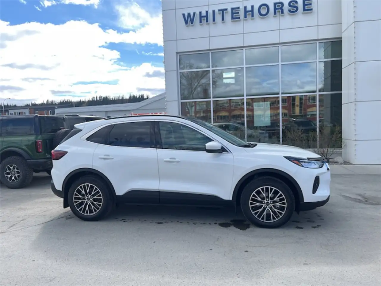 Ford Escape снимка Ford Escape