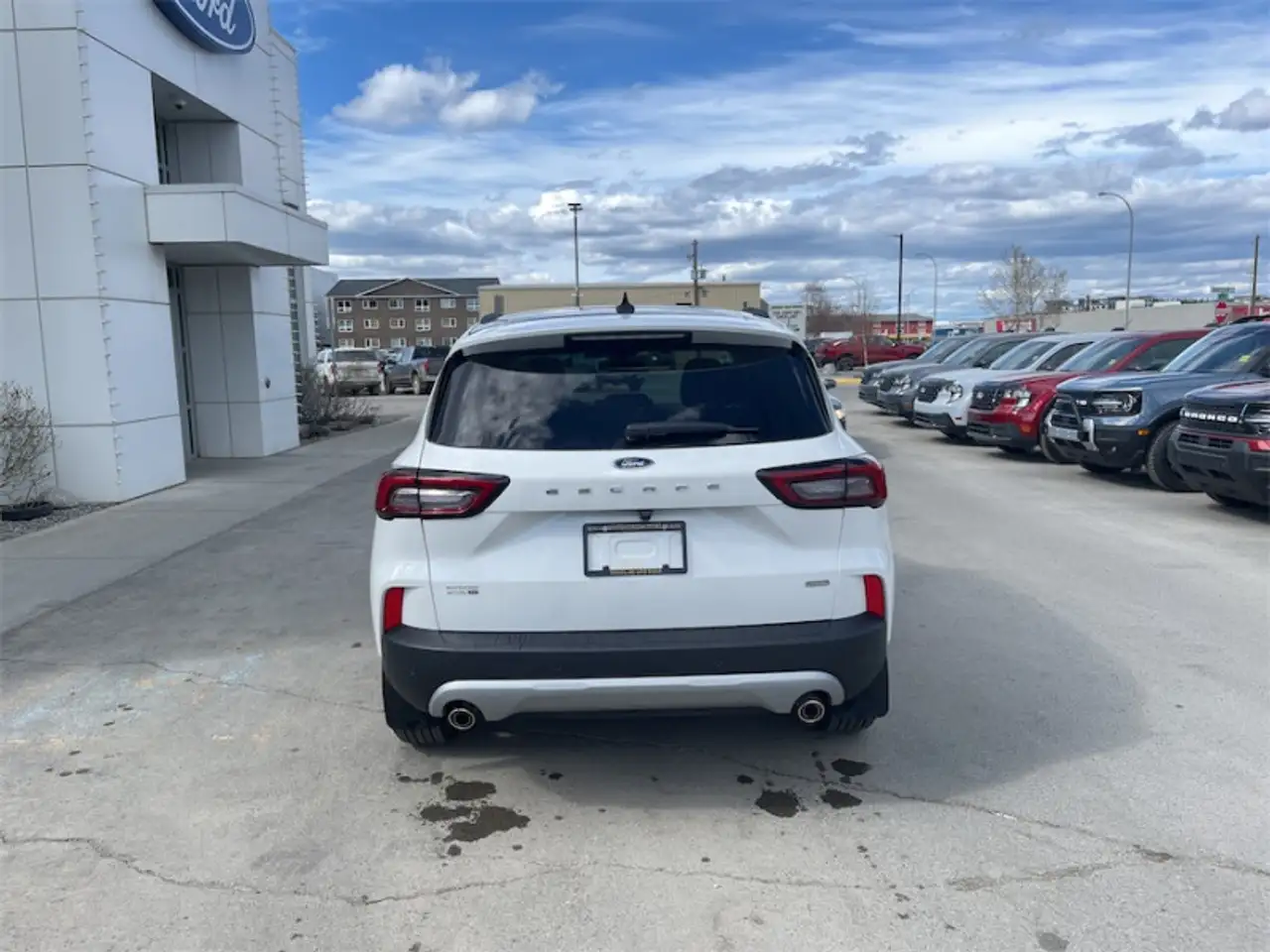 Ford Escape снимка Ford Escape