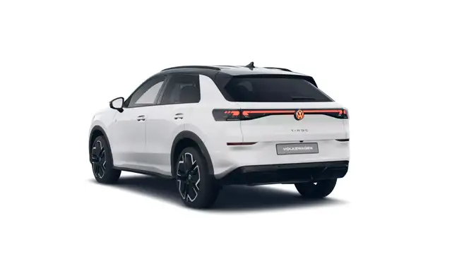 Volkswagen T-Roc view 5
