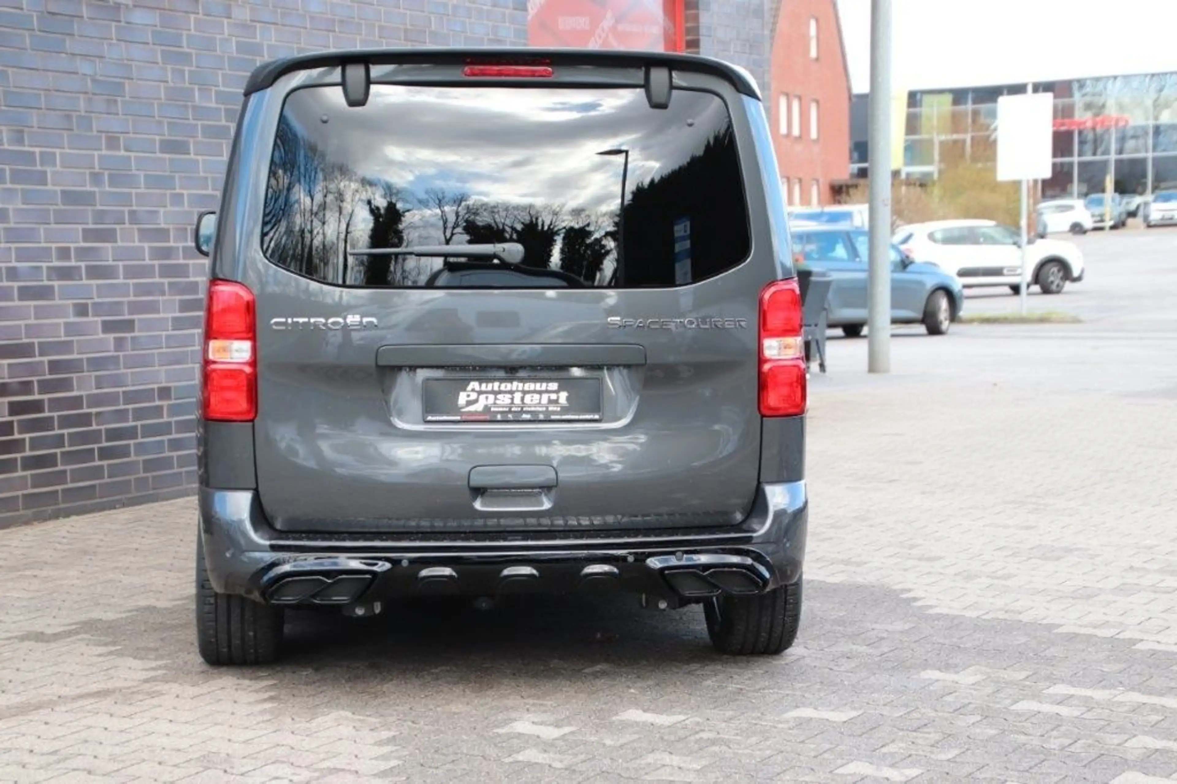 Citroen Spacetourer 2.2 HDi 180 M Max *Musketierumbau* — photo 5