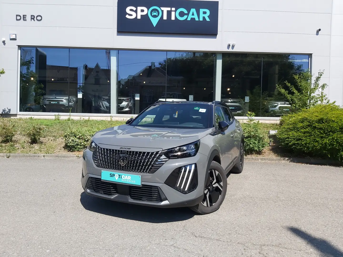 Peugeot 2008 1.2 Turbo GT 130 AUTOMATIQUE Gris - 2