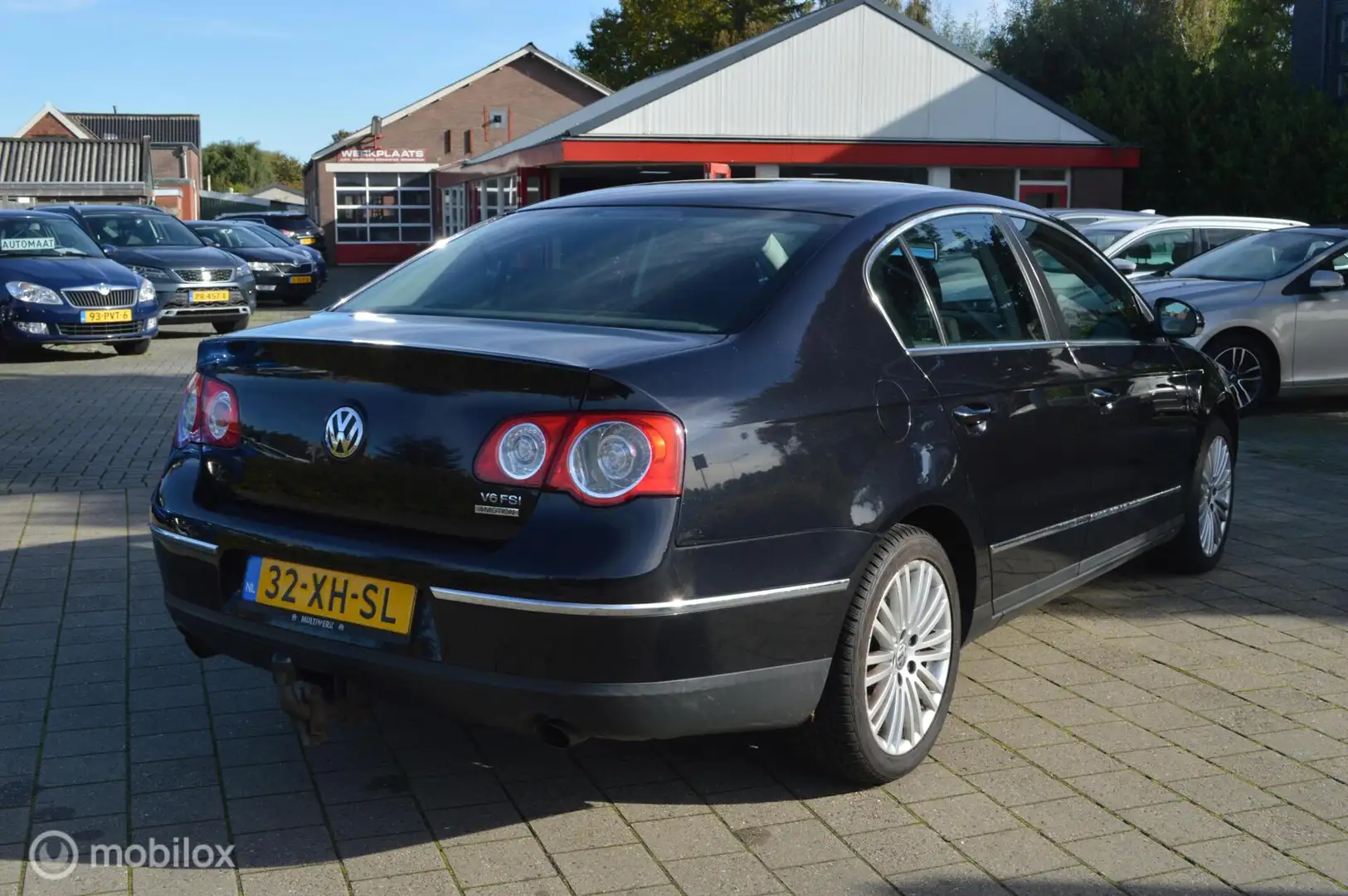 Volkswagen Passat 3.2 V6 Comflortline 4M Noir - 2