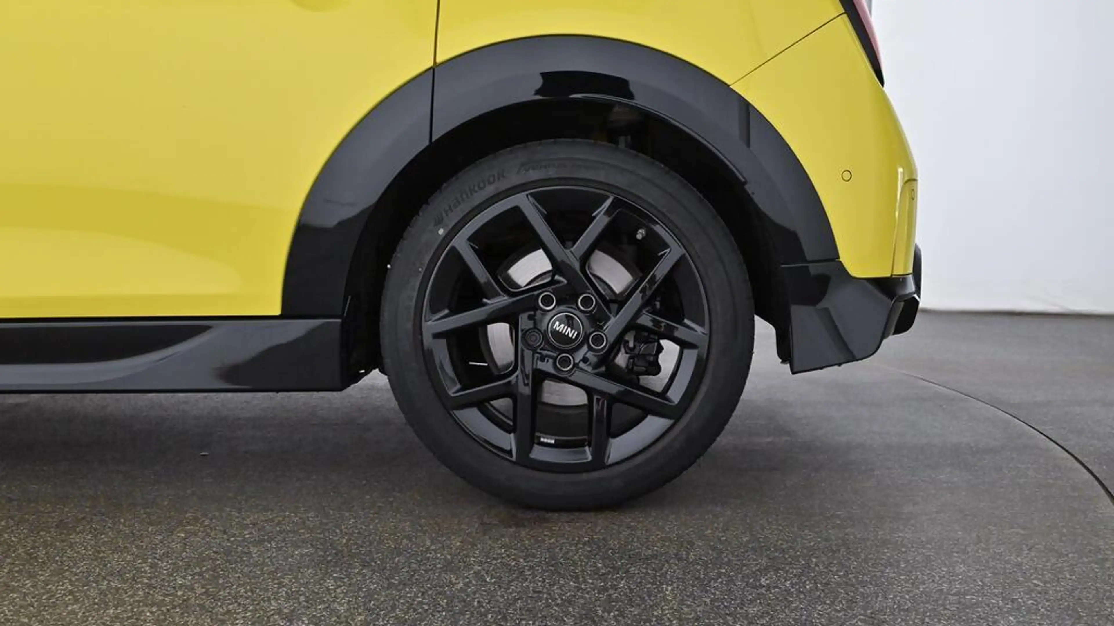 MINI Cooper S John Cooper Works Trim — photo 10