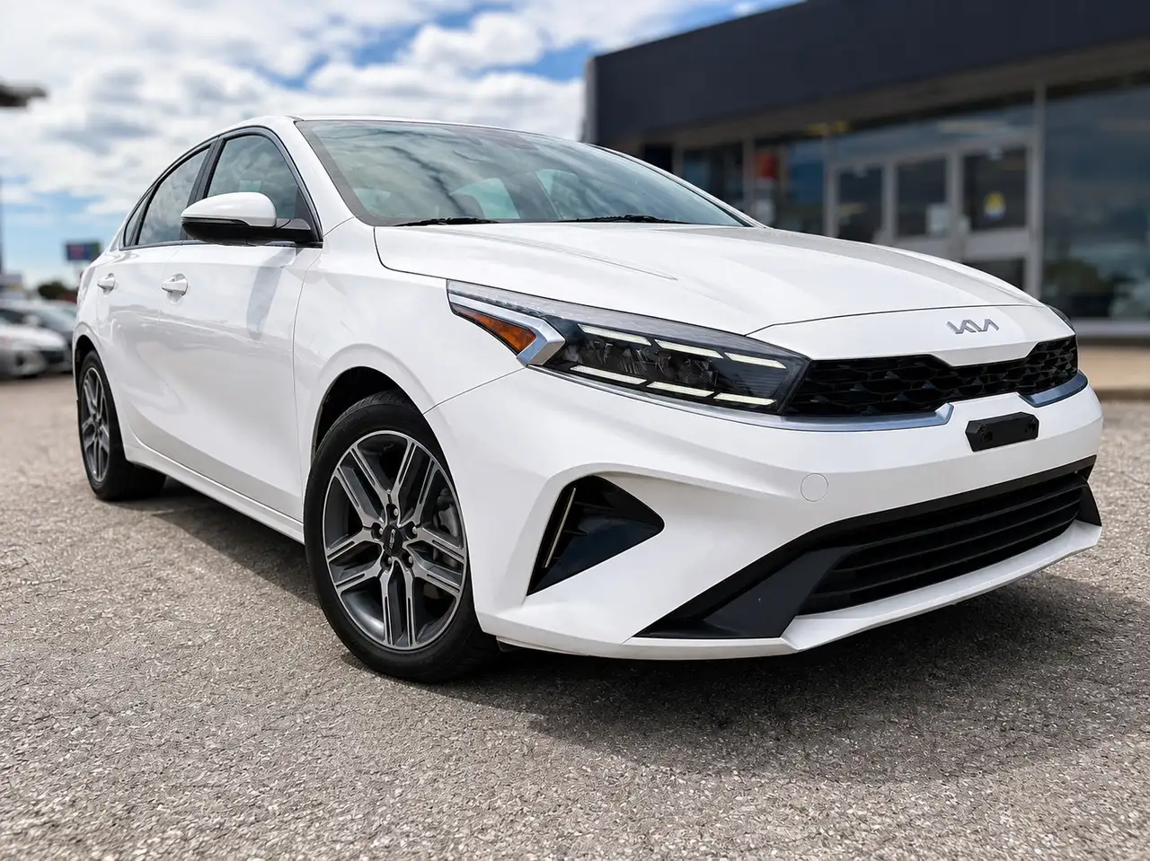 Kia Forte снимка Kia Forte