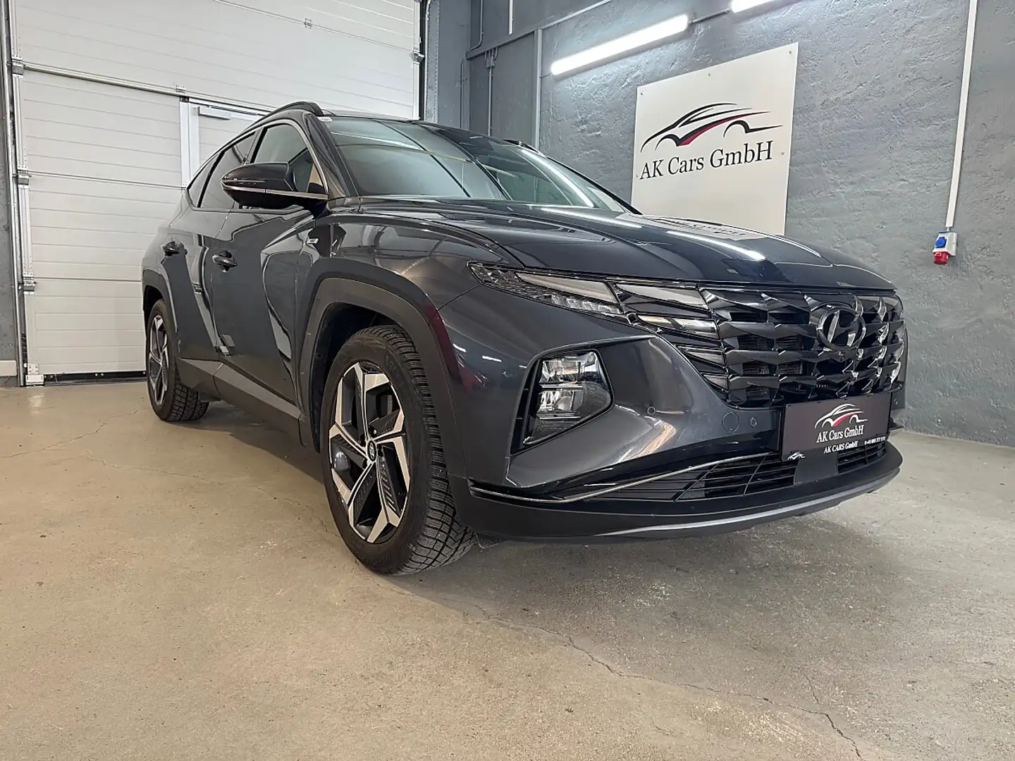 Hyundai TUCSON Tucson 1,6 T-GDI 4WD 48V Prestige Line DCT*Mega... Grau - 1