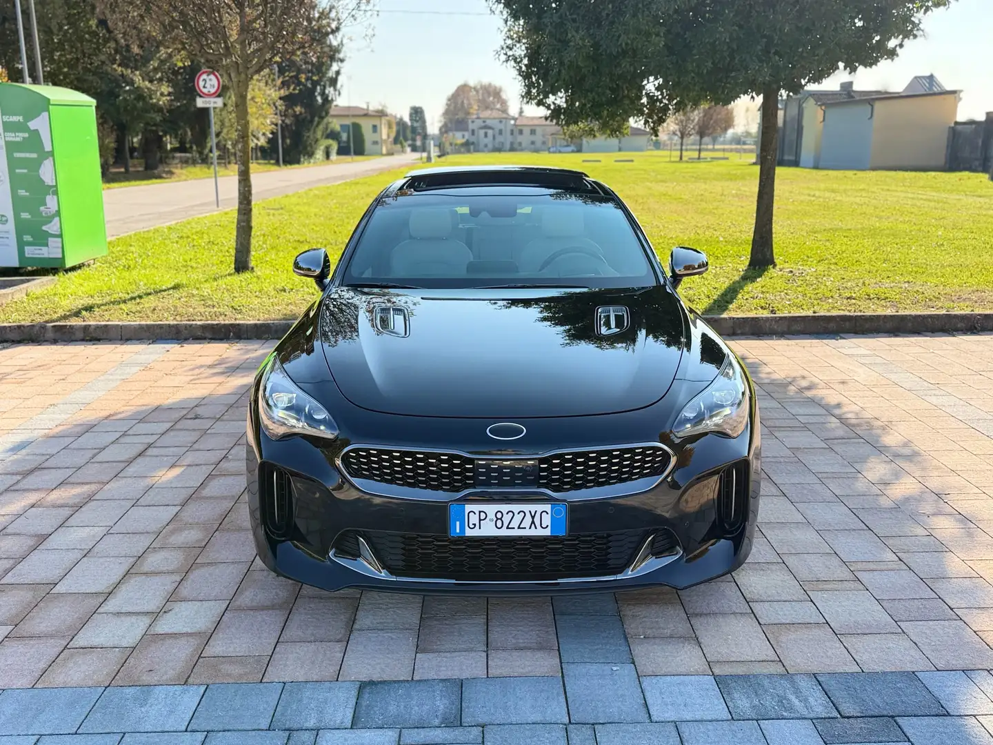 Kia Stinger Nero - 2