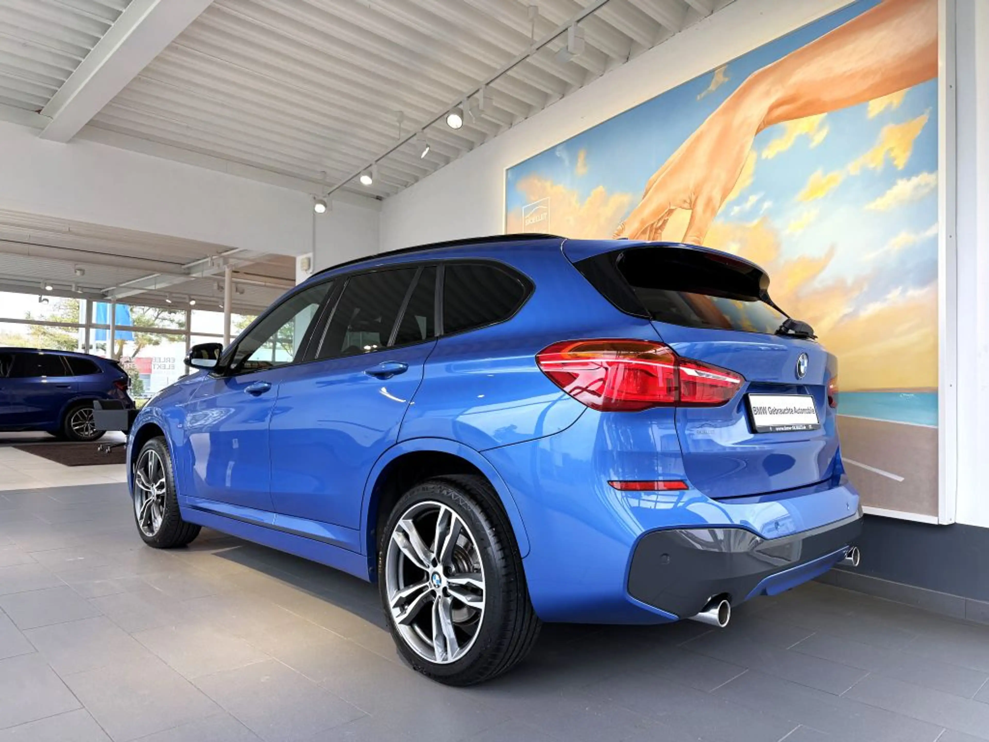 BMW X1 sDr.20i M SPORT LED+AHK+TEM+SITZ+NAV+HIFI+19* — photo 7