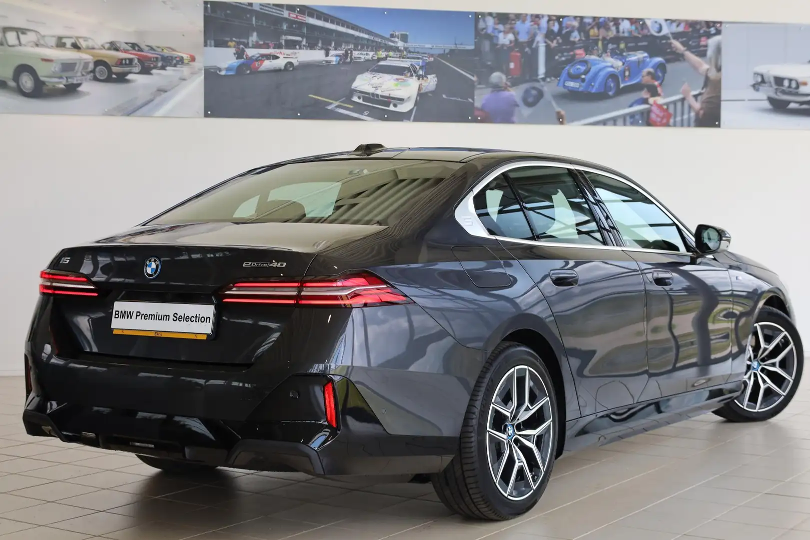 BMW i5 eDrive40 | M Sportpakket | Innovation Pack | Trave Gris - 2