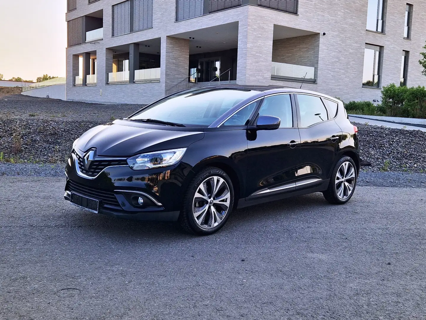 Renault Scenic ENERGY TCe 160 /Automatik/49000km/Navi/Kamera/Lede Schwarz - 1