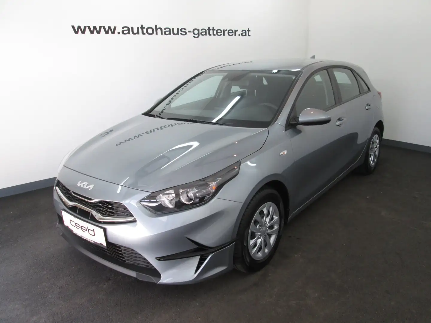 Kia Ceed / cee'd 1,0 T-GDI GPF Turbo Benziner Silber - 2