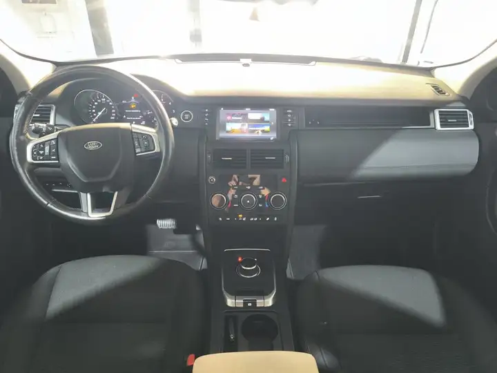 Land Rover Discovery Sport 2019, foto 16