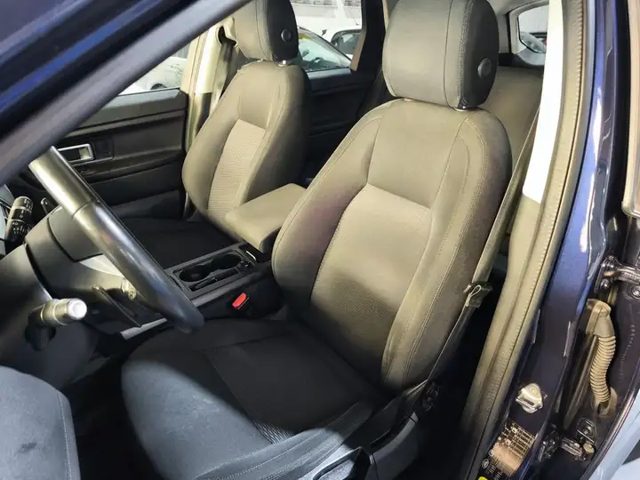 Land Rover Discovery Sport 2019, foto 8