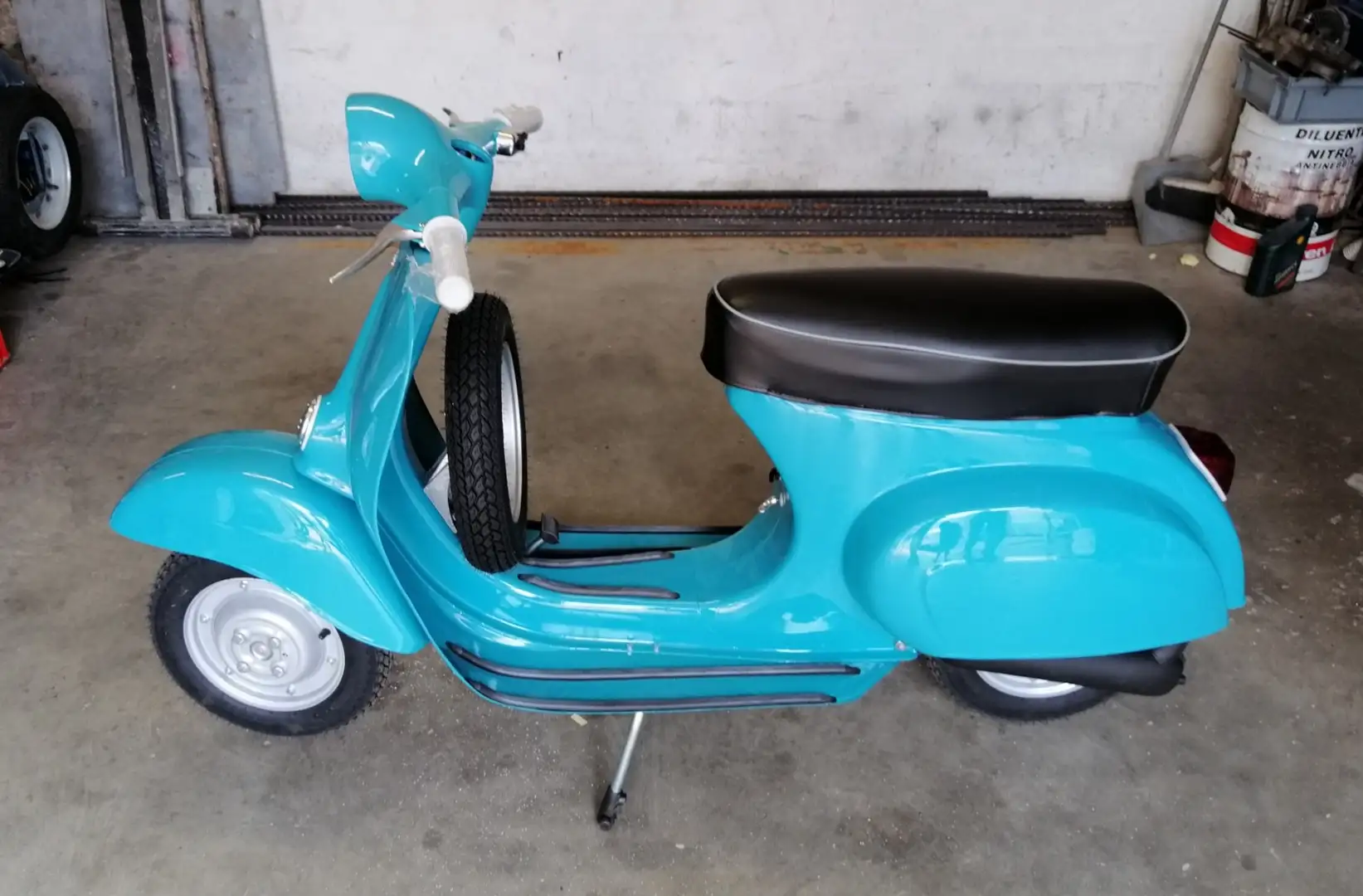 Vespa 50 R Modrá - 2