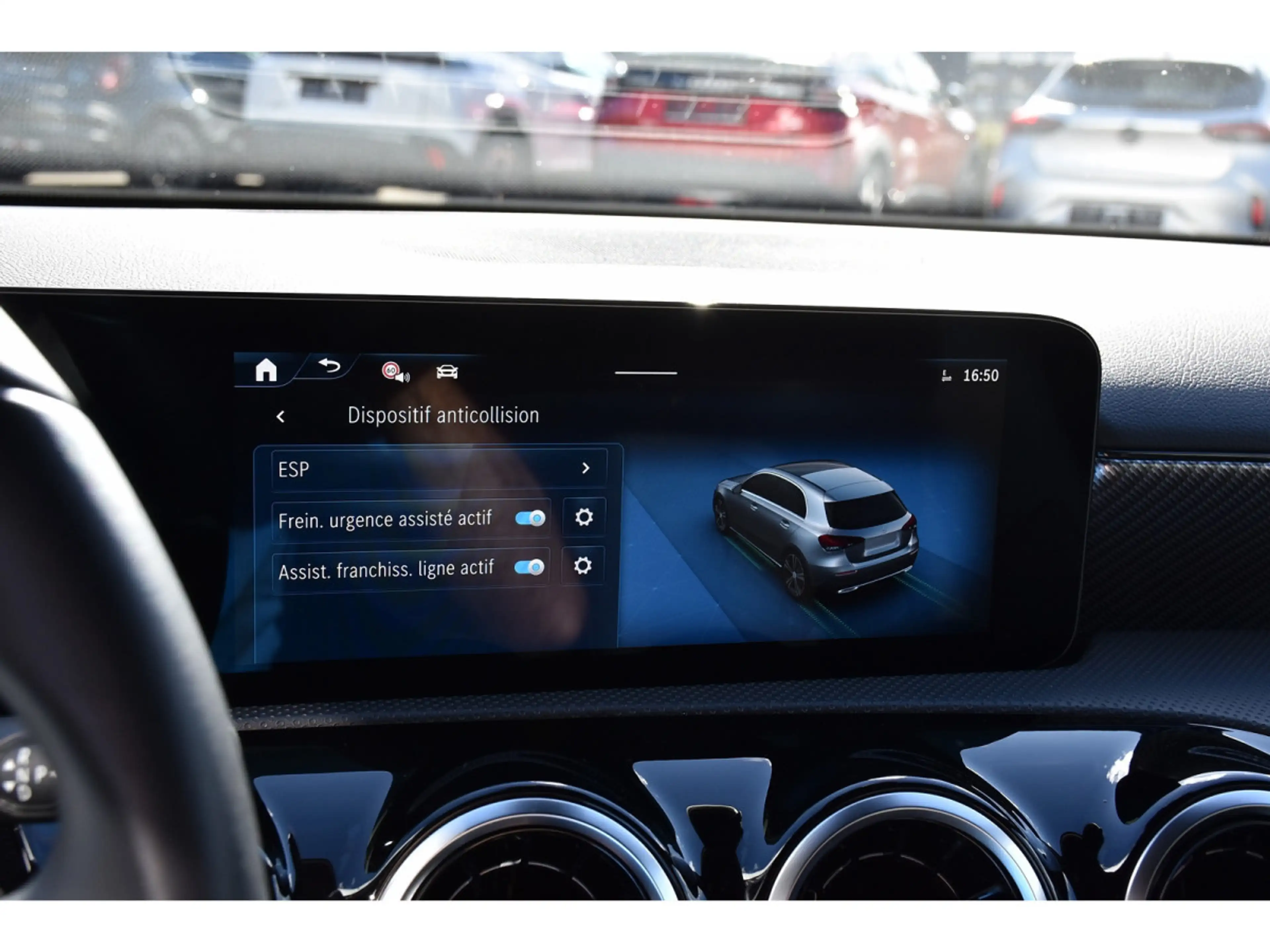 Mercedes-Benz A 180 CDI Progressive 8G-DCT CUIR GPS LANE CAM 1° MAIN — photo 13