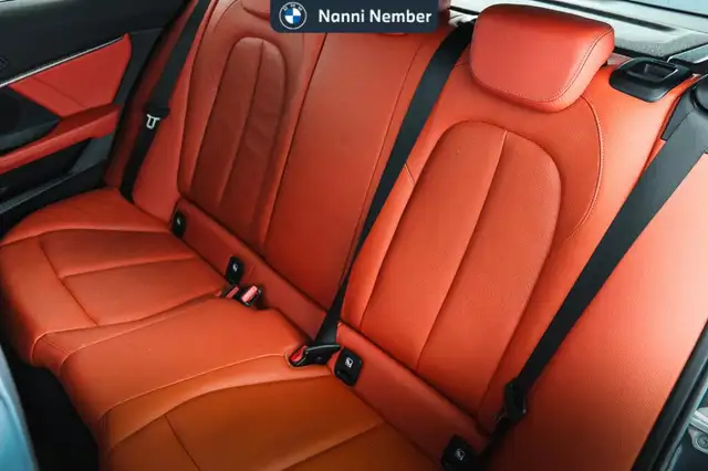 BMW 1 Series view 14