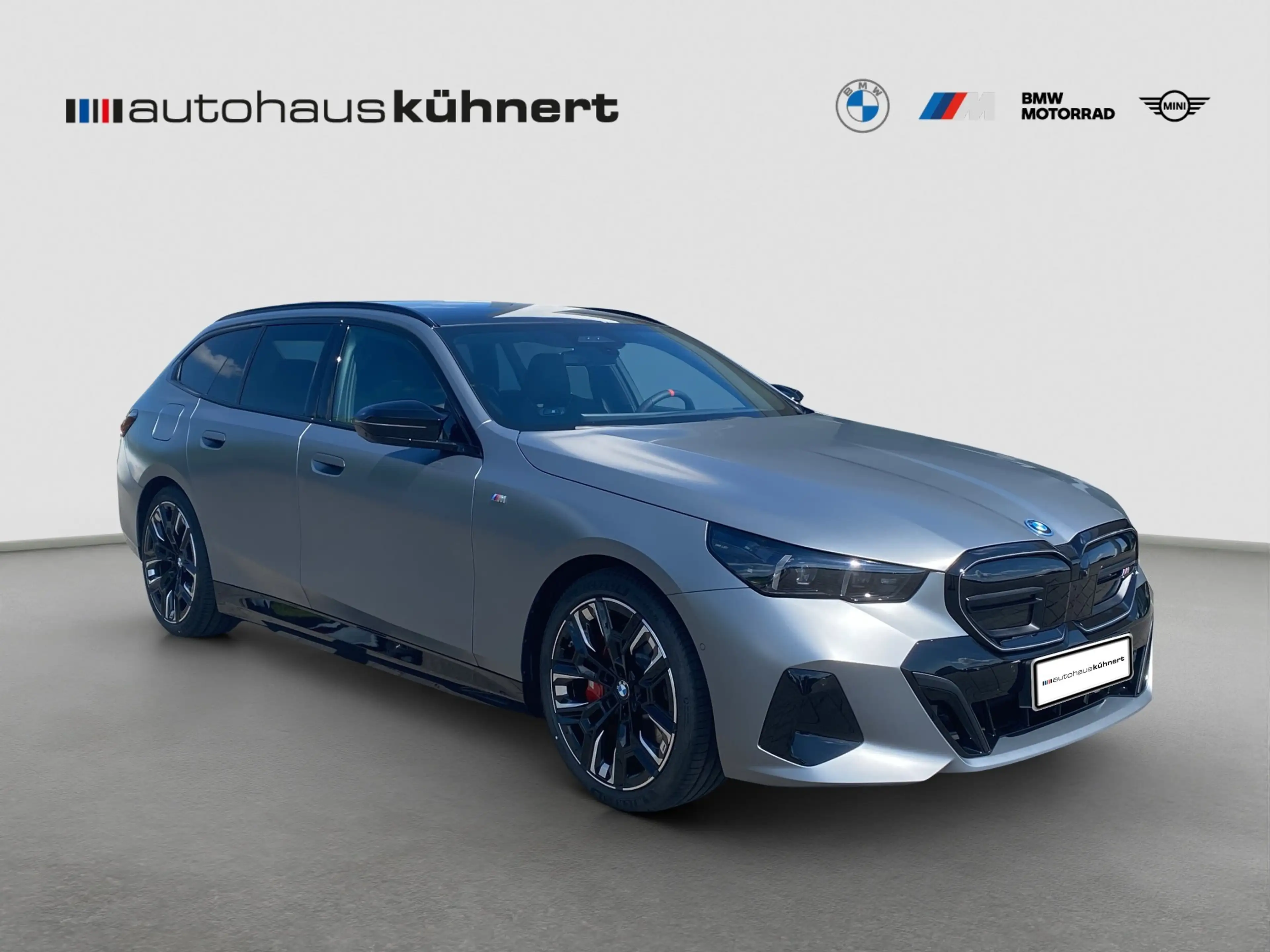BMW i5 M60 xDrive Touring UPE 123.060 € M Sport Pro — photo 9