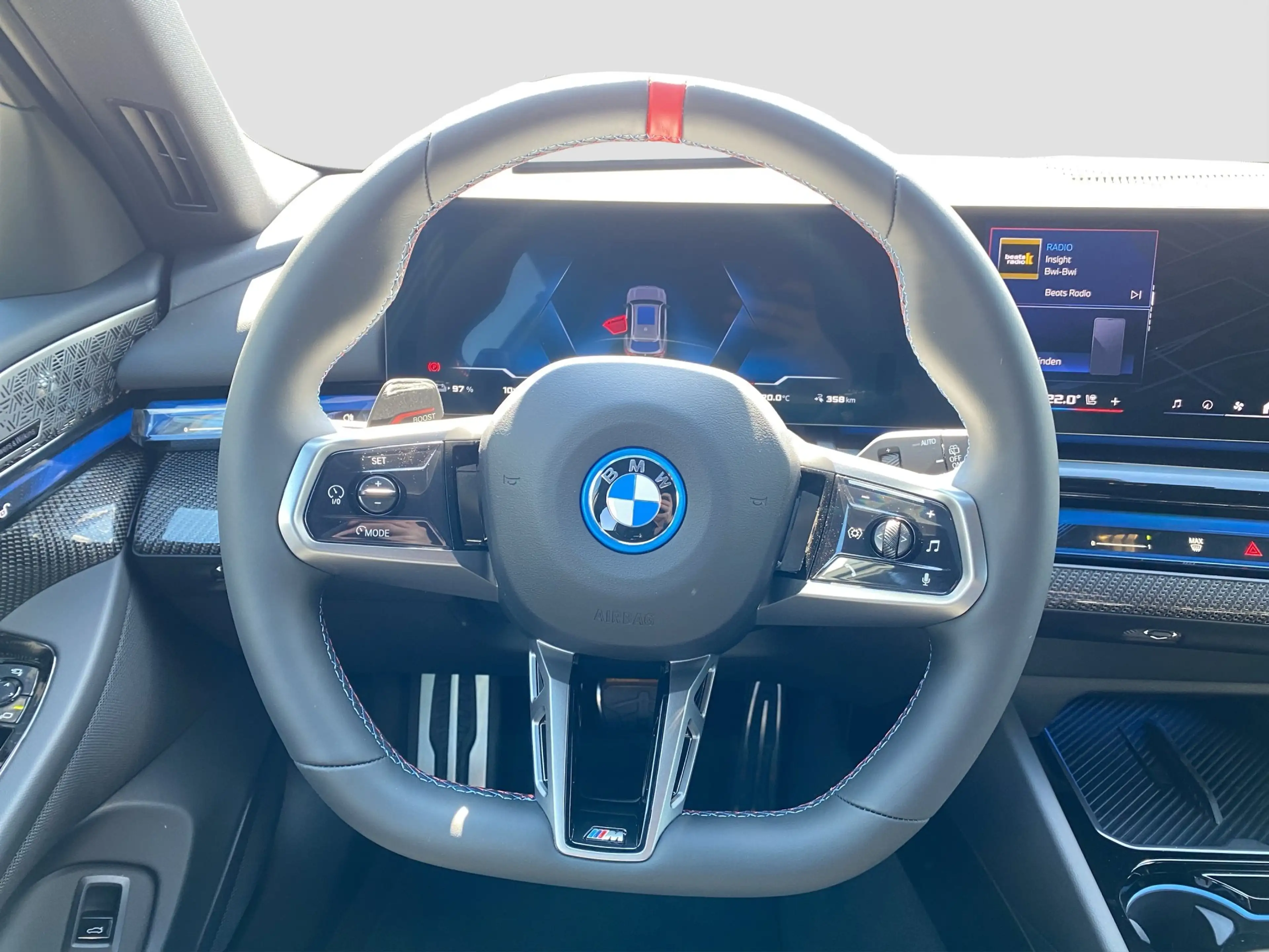 BMW i5 M60 xDrive Touring UPE 123.060 € M Sport Pro — photo 13