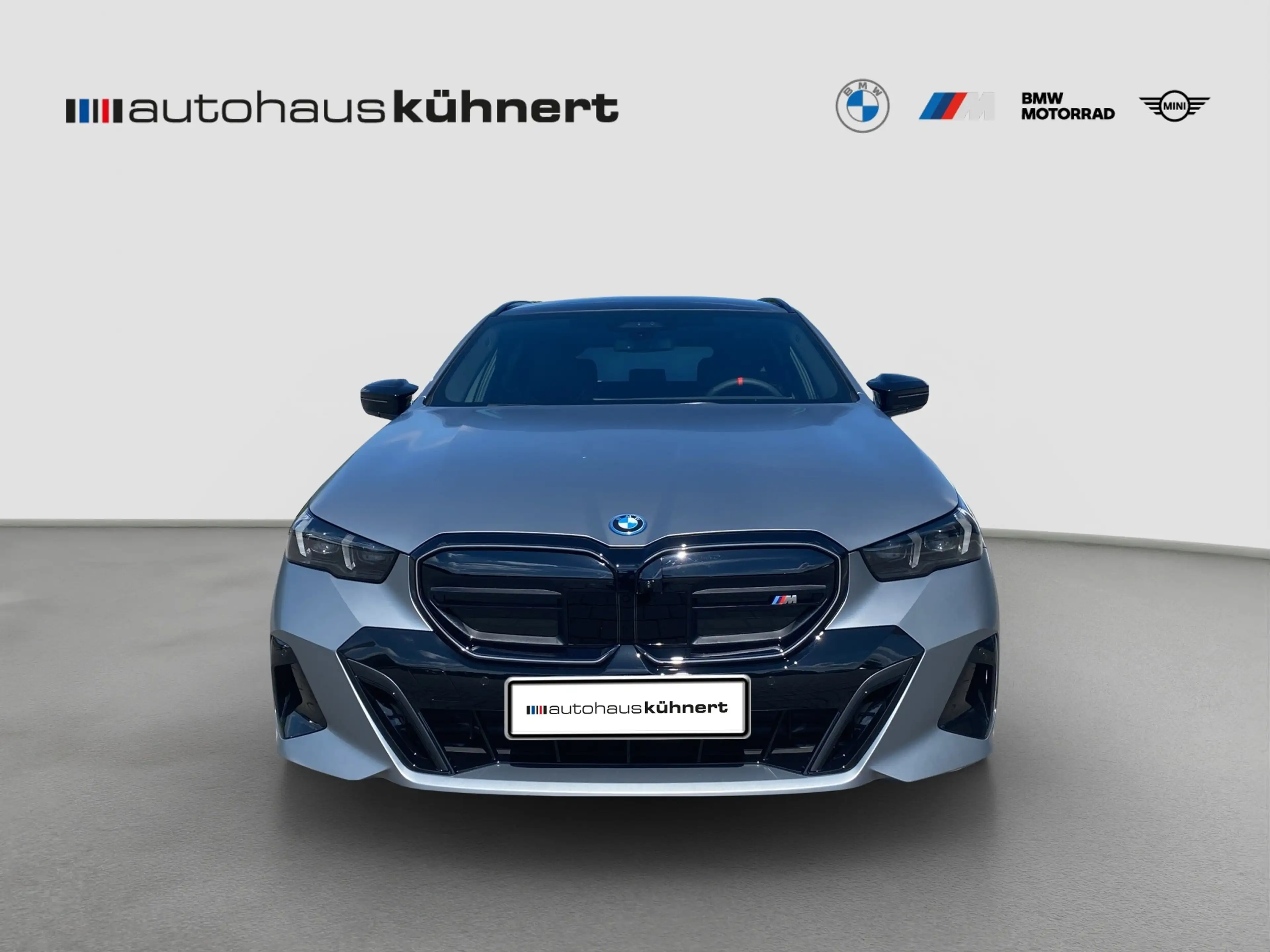 BMW i5 M60 xDrive Touring UPE 123.060 € M Sport Pro — photo 3
