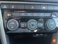 Volkswagen T-Roc 2.0TDI Advance Style DSG7 Gris - thumbnail 22