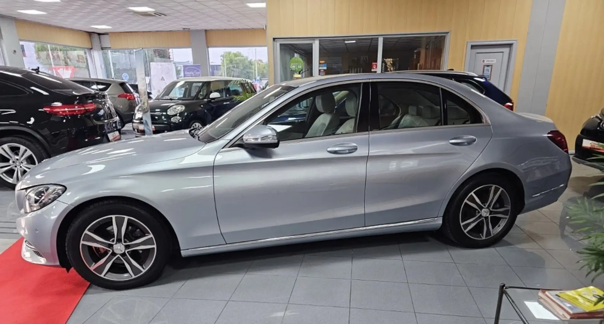 Mercedes-Benz C 200 200CDI BE Sport Edition 7G Plus Gris - 2