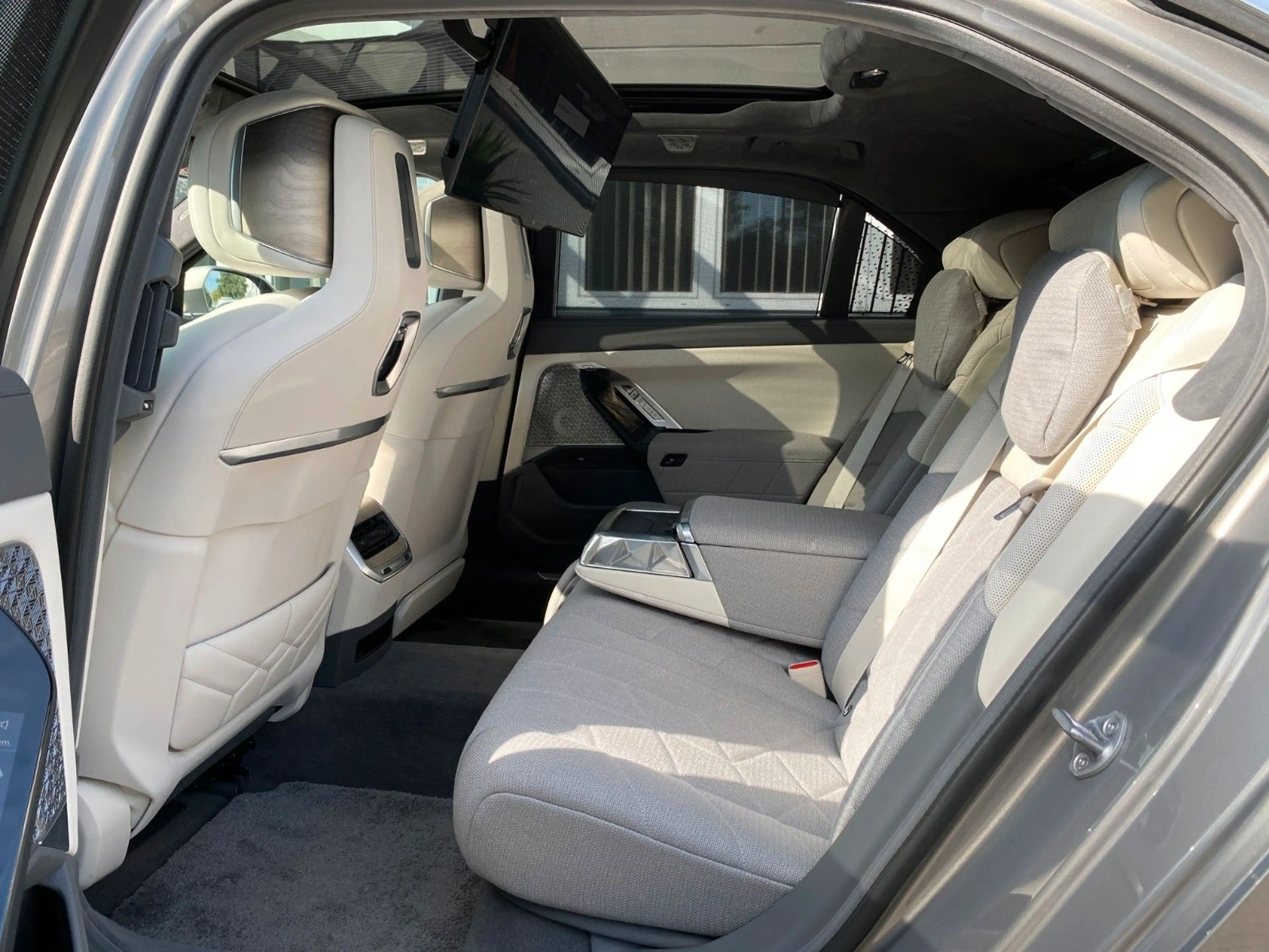 BMW i7 xDrive 60 Fond Entertainm/Kristall/NP188.430€ — photo 14