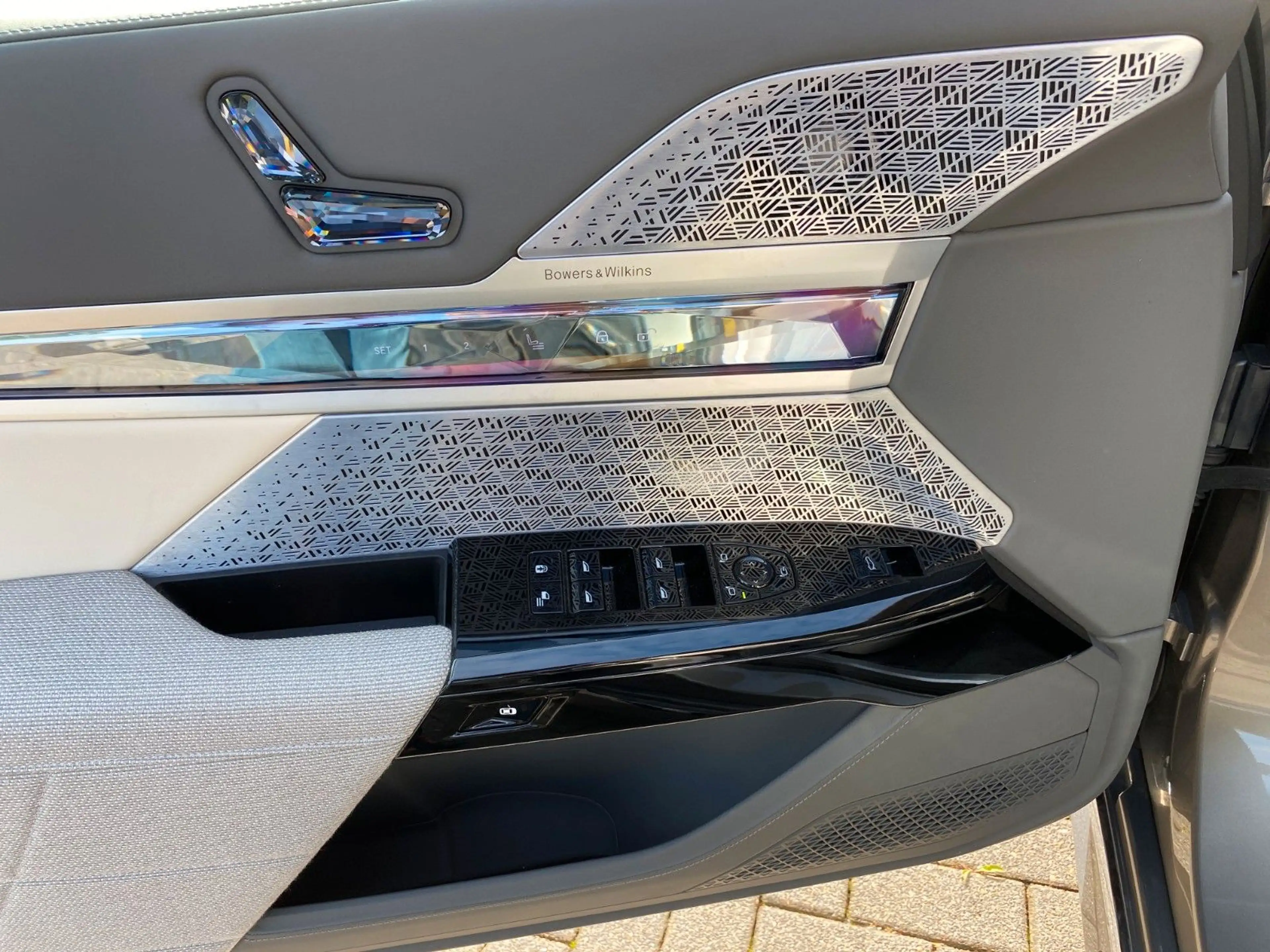 BMW i7 xDrive 60 Fond Entertainm/Kristall/NP188.430€ — photo 12