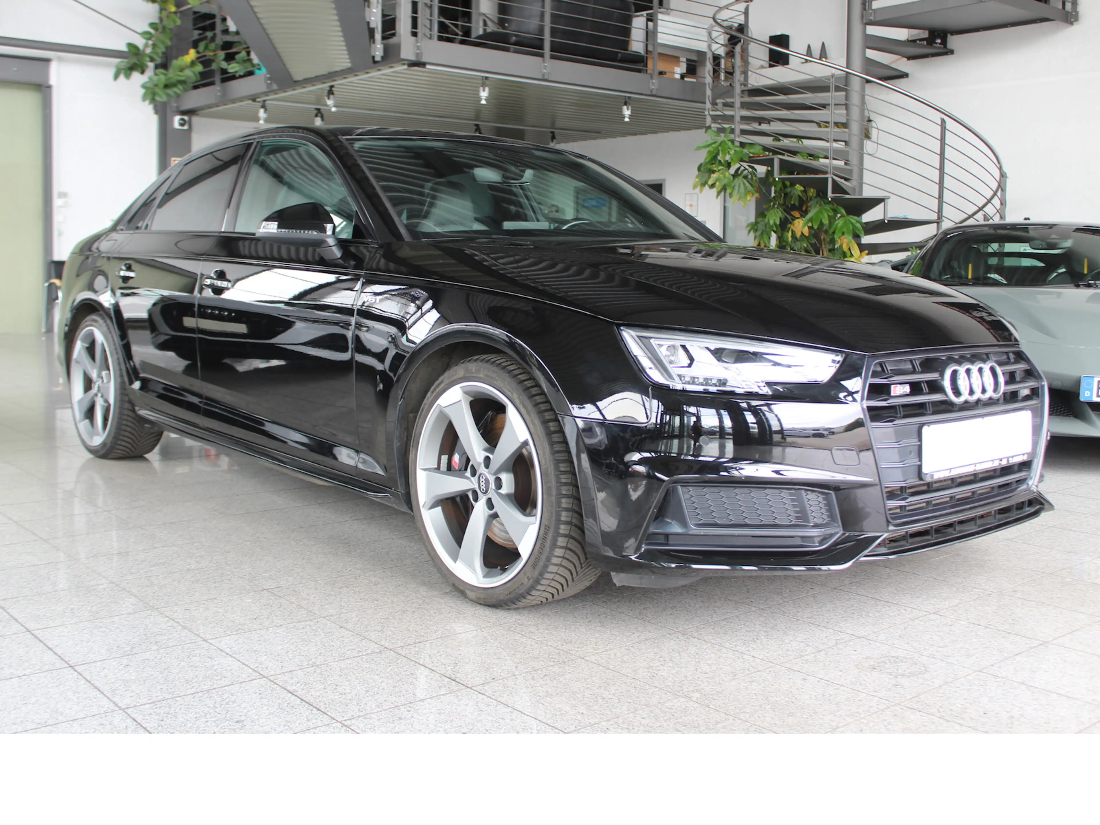 Audi S4 Limo 3.0 TFSI S-Tron GSD*NAV*BLACK*KAM*KEY*LED — photo 12