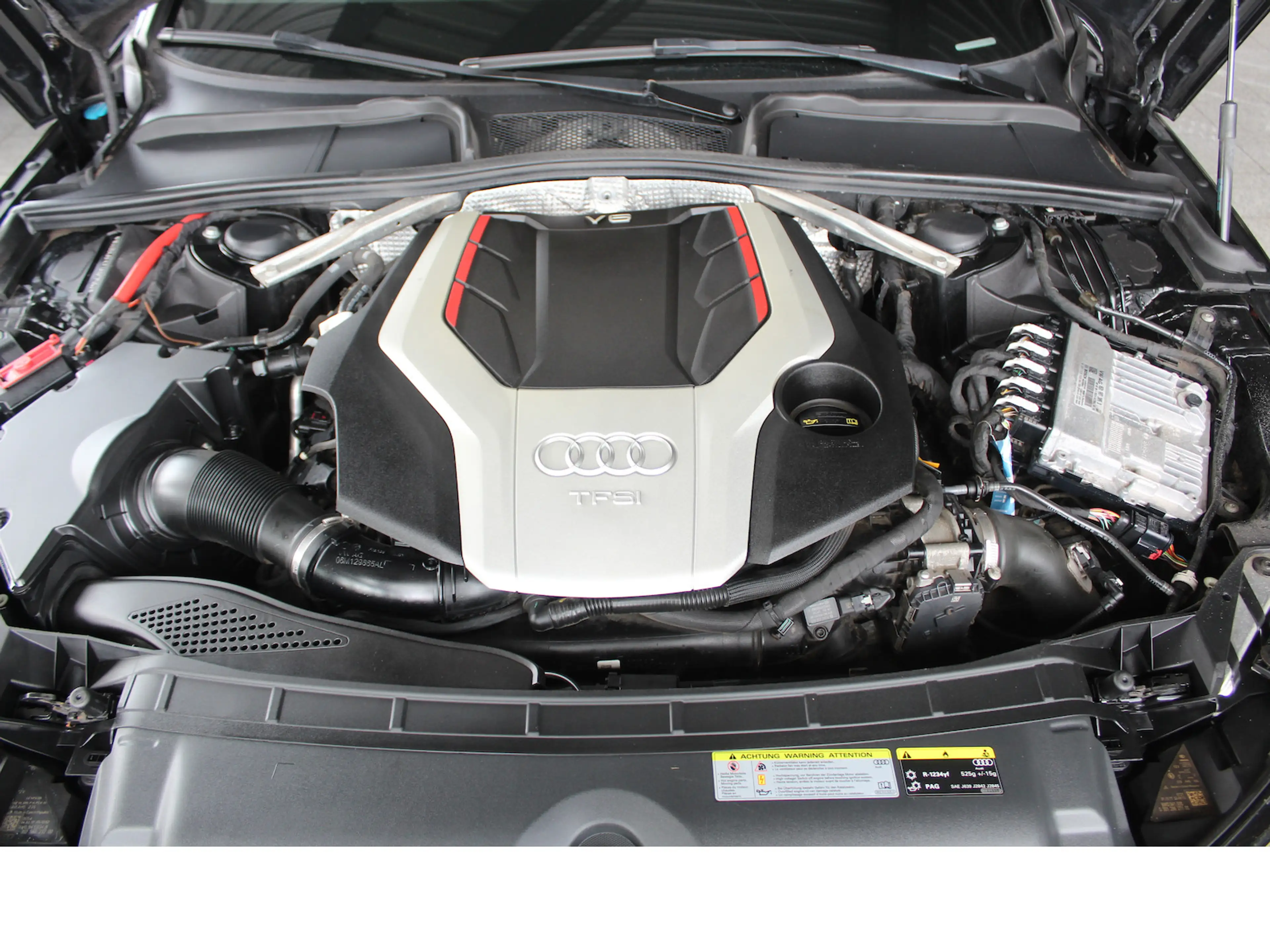 Audi S4 Limo 3.0 TFSI S-Tron GSD*NAV*BLACK*KAM*KEY*LED — photo 8