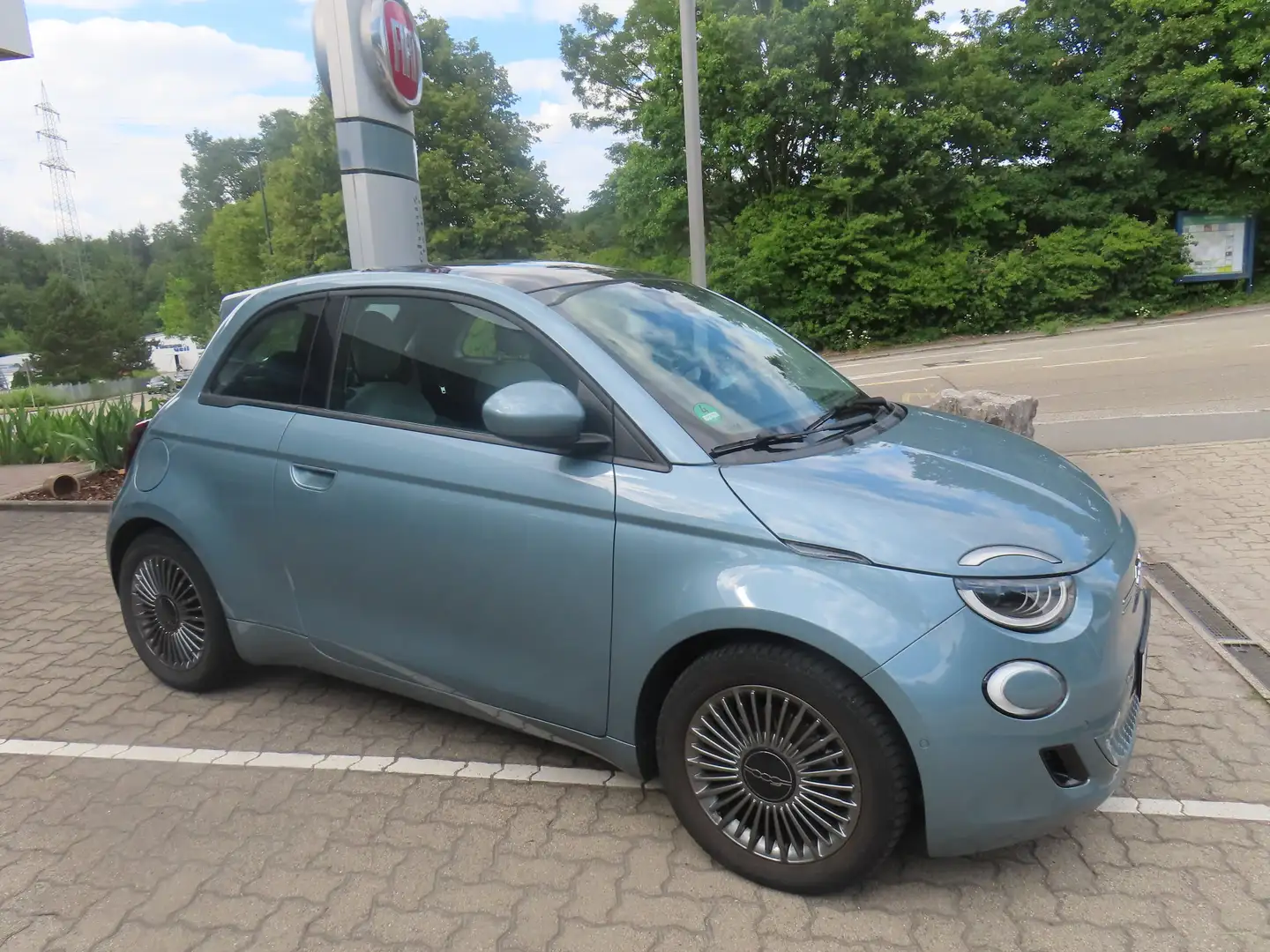 Fiat 500e Icon Akku 42,0 kWh  *Panoramaglasdach* Blau - 2