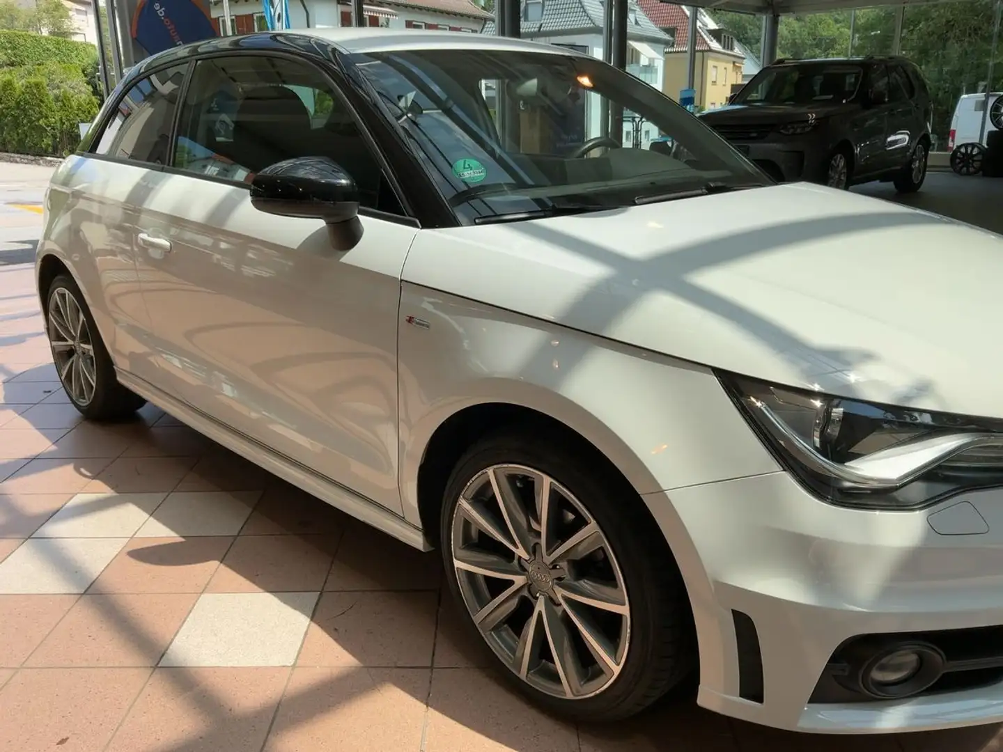 Audi A1 A1 1.2 TFSI Attraction Bianco - 2