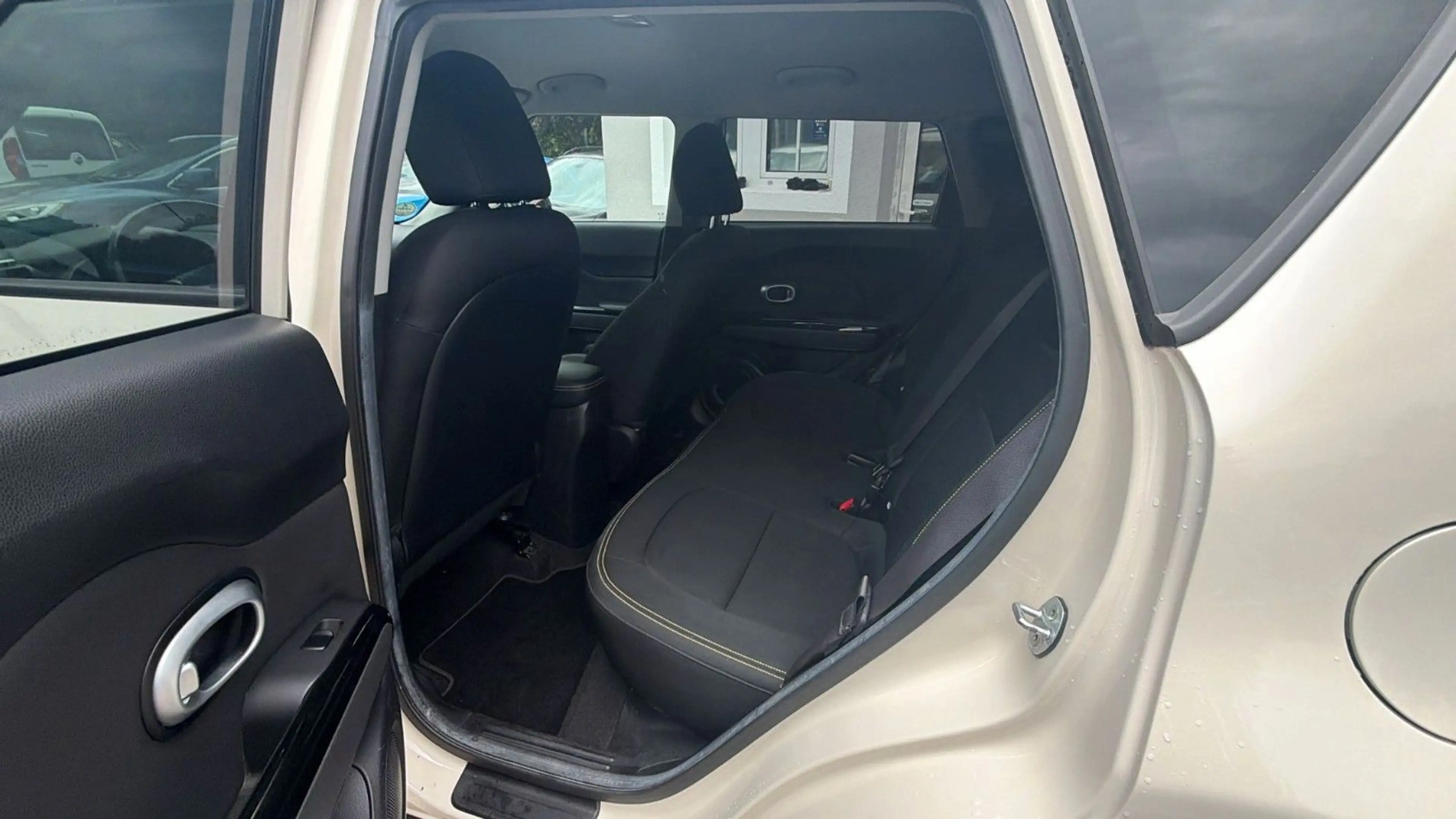 Kia Soul Spirit — photo 13