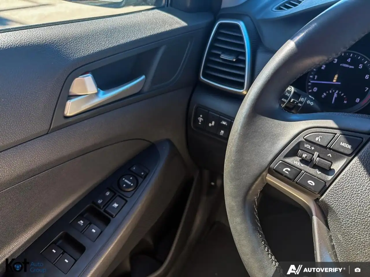 Hyundai TUCSON снимка Hyundai TUCSON