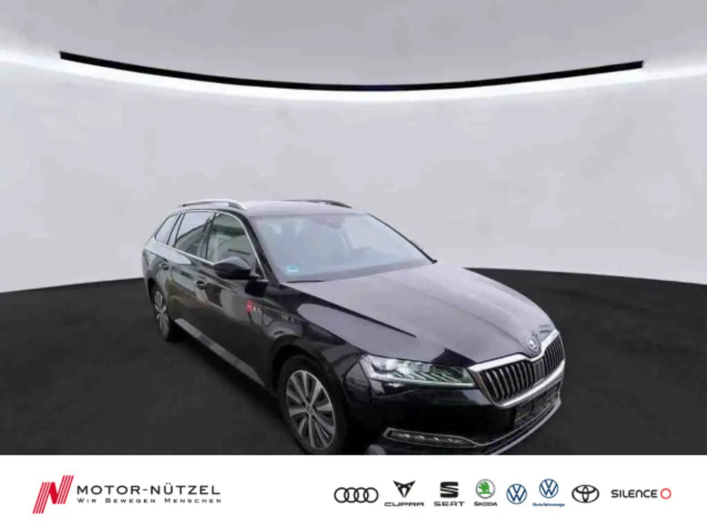 Skoda Superb Combi 2.0 TDI DSG STYLE MATRIX+NAVI+AHK Schwarz - 1