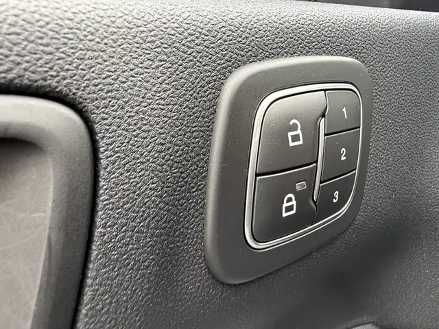 Ford Kuga view 6