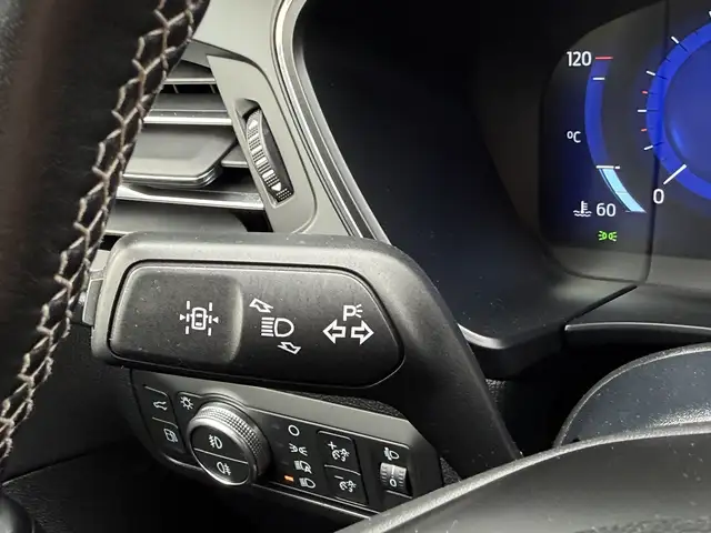 Ford Kuga view 12